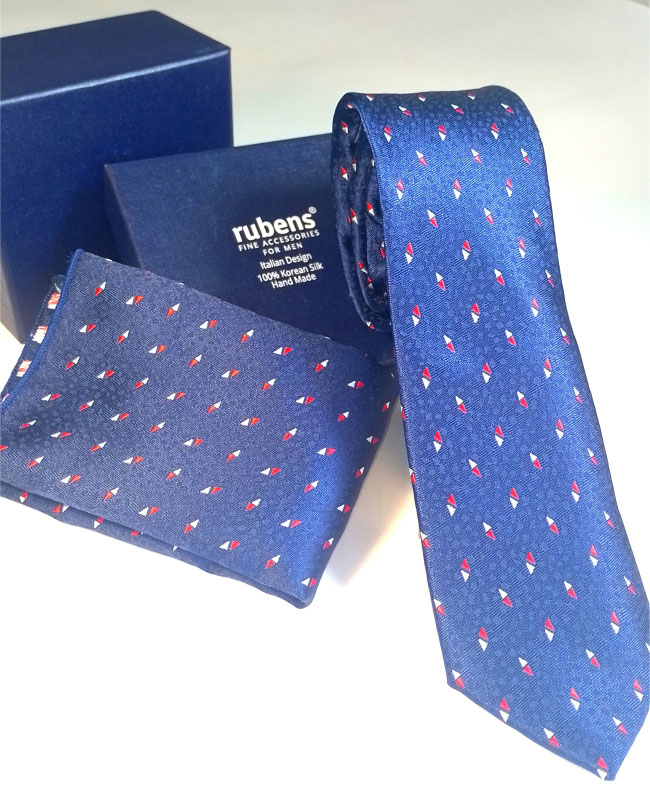 hcsk-03-foto02 Corbata + Panuelo hcsk-03-foto01